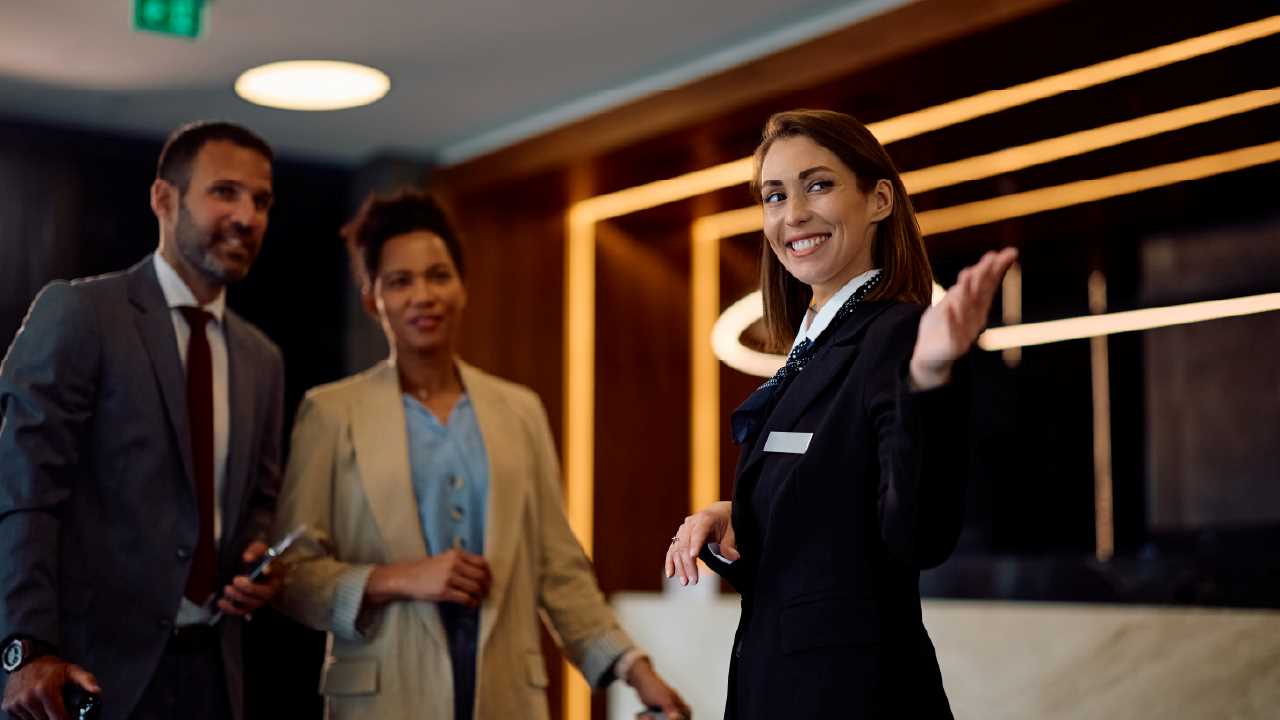QUE APRENDERÁS LICENCIATURA EN HOSPITALIDAD
